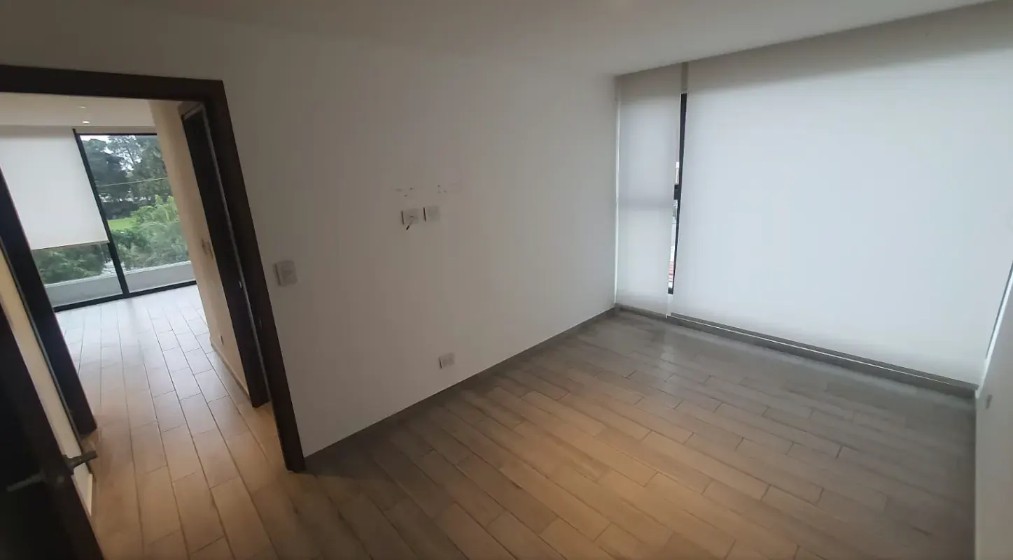 APARTAMENTO EN ALQUILER ZONA 15 PARQUE 15 - Imagen 4